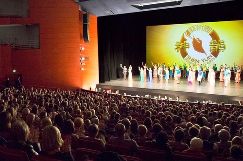 Shen Yun performance at the Grand Theatre de Provence in Aix-En-Provence, France on March 17.
