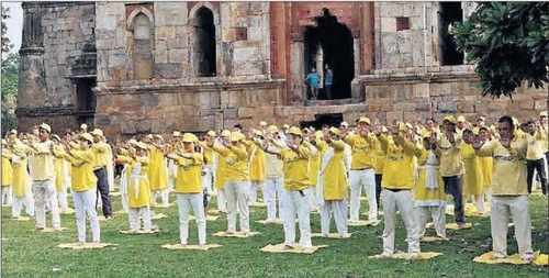 Many people in India practice Falun Dafa.