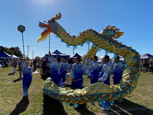 Dragon dancers at the Kumeu show.