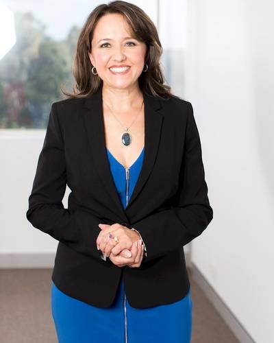 0a17220310e3e1cd5243fd690c2b483d Ms. Sophie York
