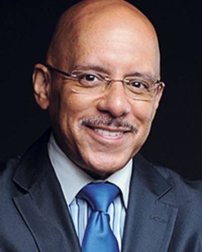 8e5137547555b50c646eb706614846ea State Senator Vincent Hughes represents the 7th district.