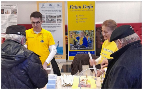 Practitioners participated in the Body Mind Spirit Health Expo held in Botosani, November 25-27.