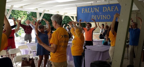 Everyone was invited to try the second exercise just before the event ended.