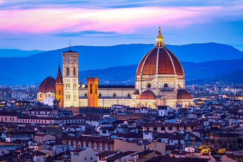 71b0f4e2b8b1eb55ace741e426161db1 Florence, Italy – where Shen Yun presented three performances April 9–10 (The Epoch Times)