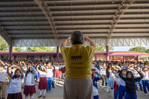 Practitioners demonstrated the Falun Dafa exercises at the Zamná Secondary School in Tulún, Quintana Roo, southeastern Mexico, on November 11, 2024.