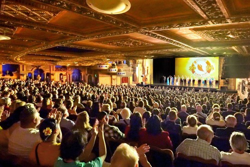 Shen Yun Global Company at a sold-out house at the Capitol Theatre in Sydney, Australia, on March 9. The company presented 13 performances in Sydney February 26–March 9. (The Epoch Times)