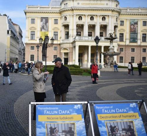 Practitioners collect signatures on Hviezdoslav Square in Bratislava.